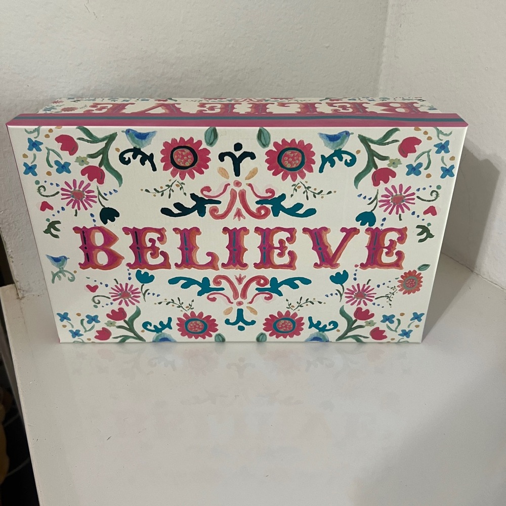 Floral Believe Decorative box